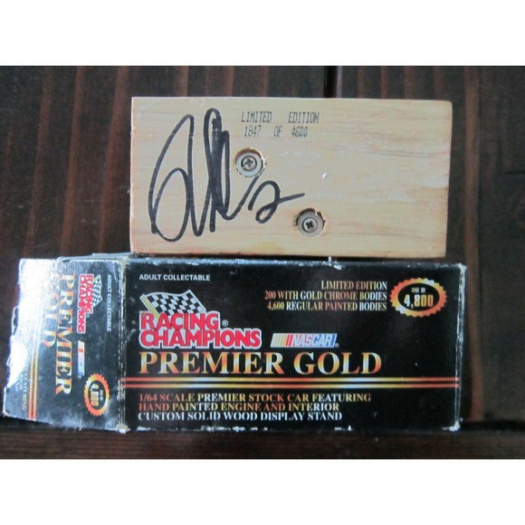 RUSTY WALLACE 1/64 Miller Light Autograph SIGNED RACING CHAMPIONS Premier Gold - Picture 1 of 5